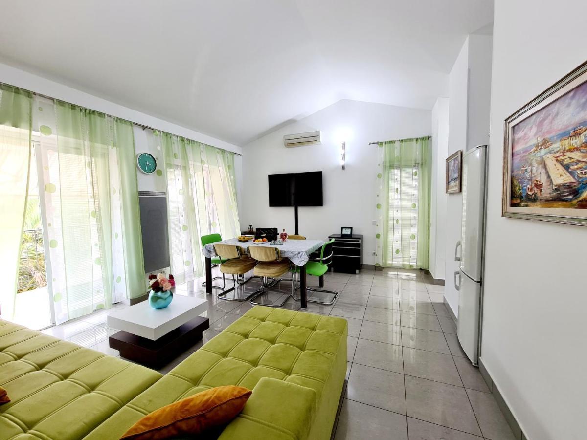 Olive Garden Apartment Petrovac Exterior photo